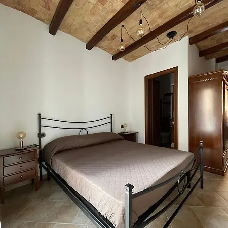 La Vie En Rose Fondi